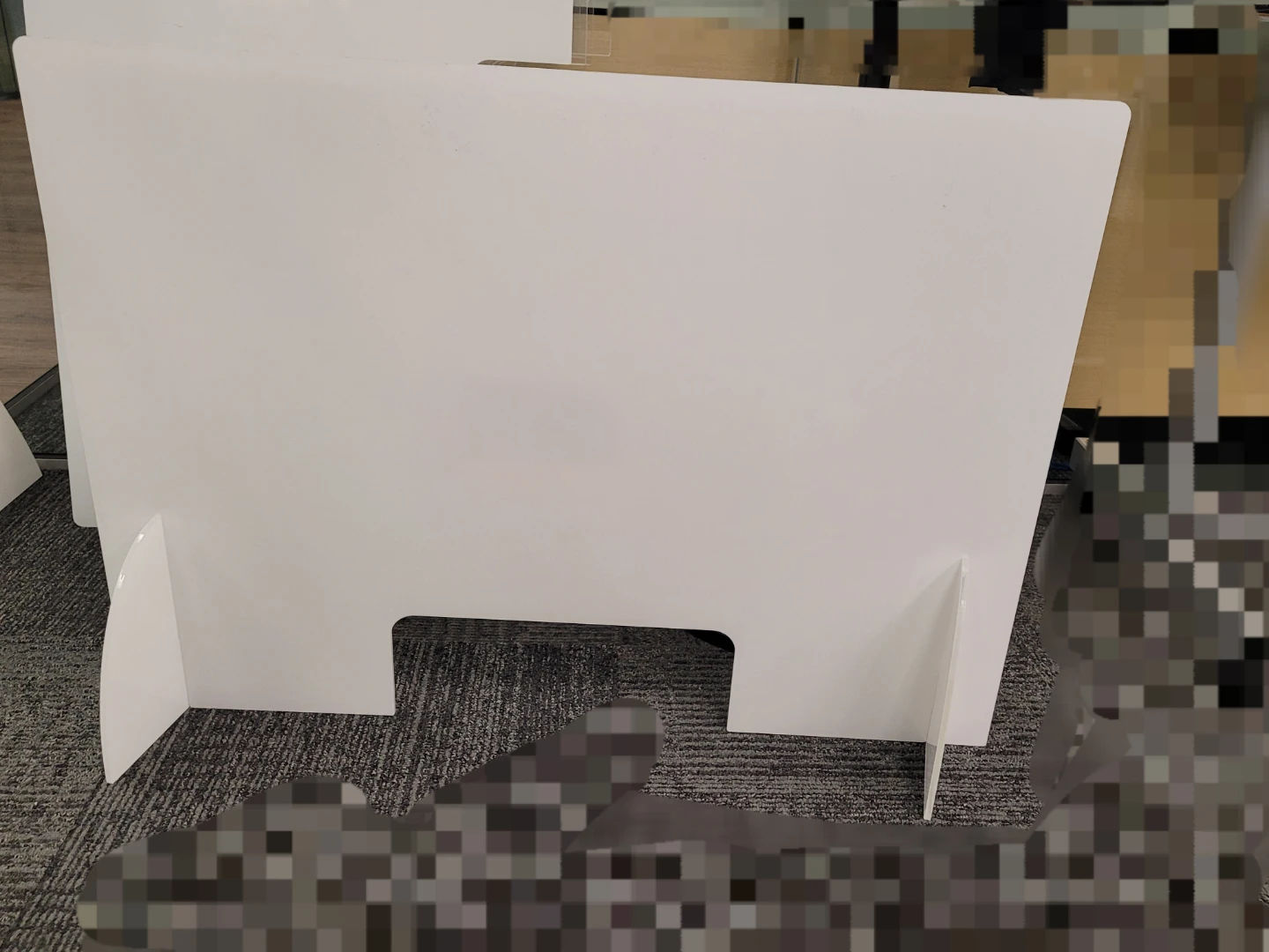 White/Clear Plastic Freestanding Desk Divider (8)