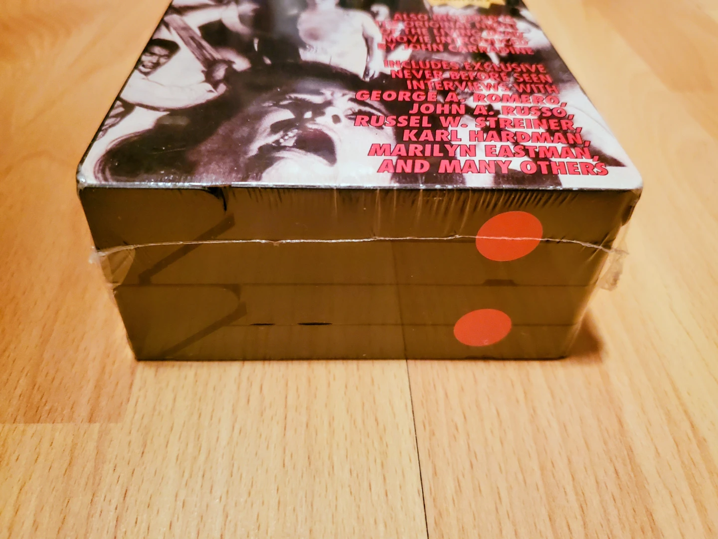(Sealed) Night of the Living Dead 25th Anniversary Set VHS - photo 3