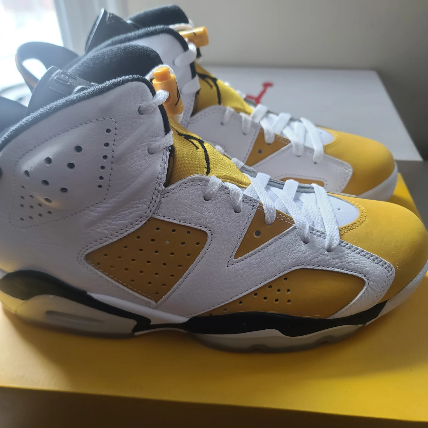 Air Jordan 6 Retro "University Gold" Sneakers - photo 2