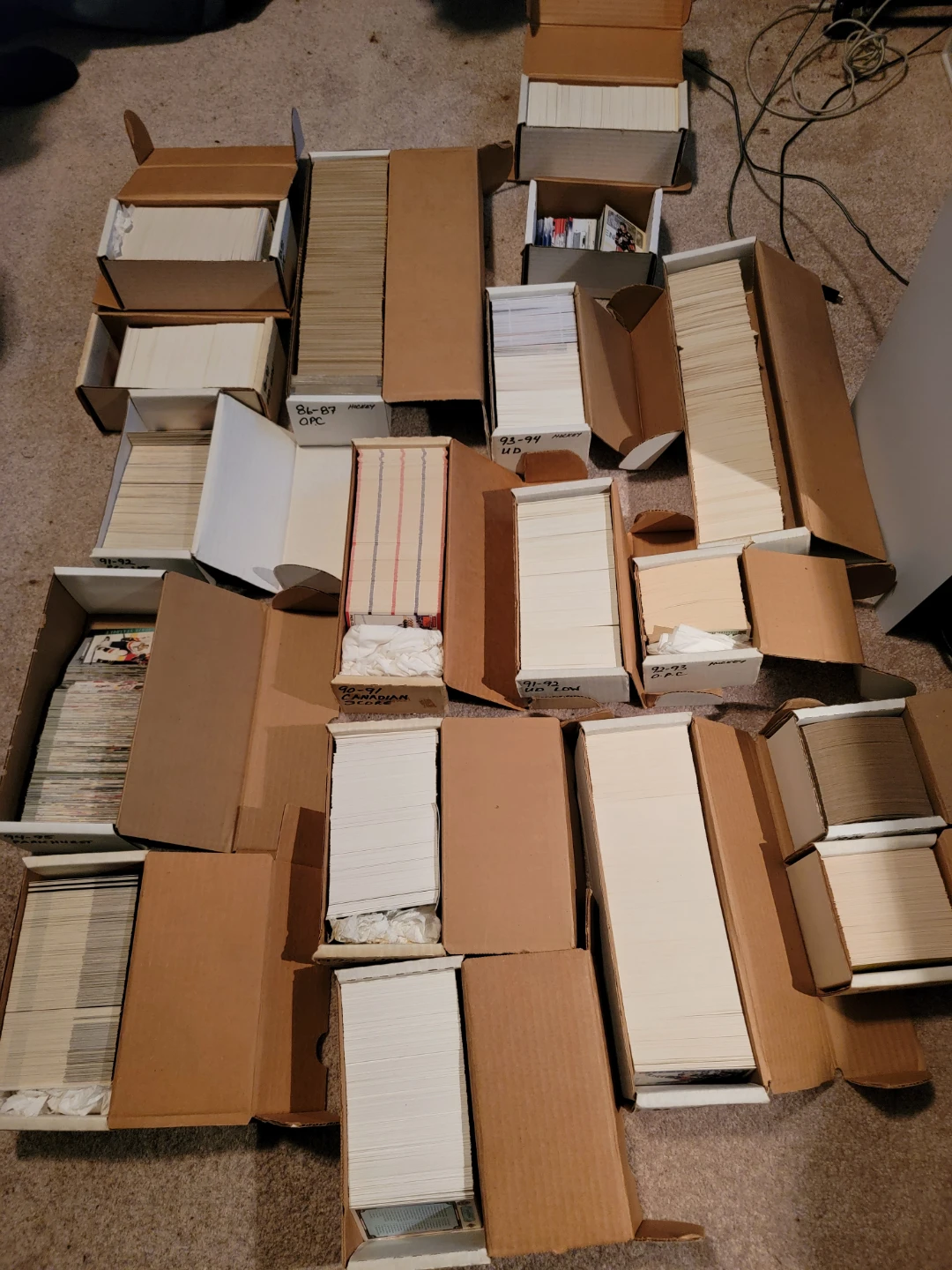 Large Collection of Sports Trading Cards