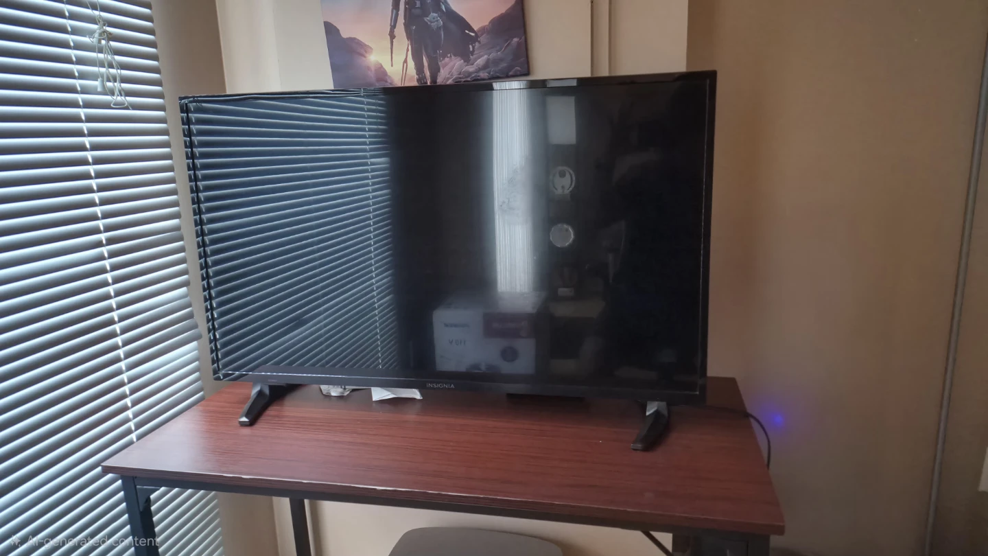 Insignia 32-inch TV