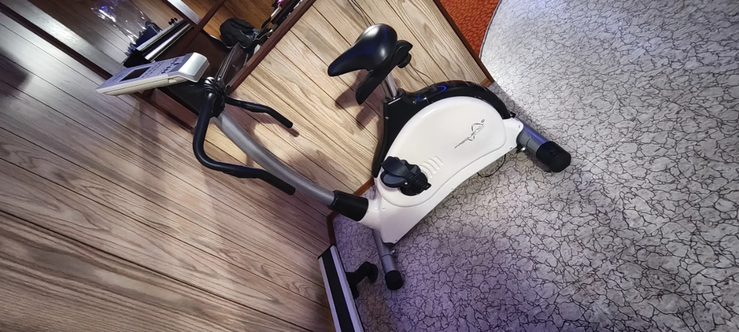 Frequency Fitness Exercise Bike - photo 3