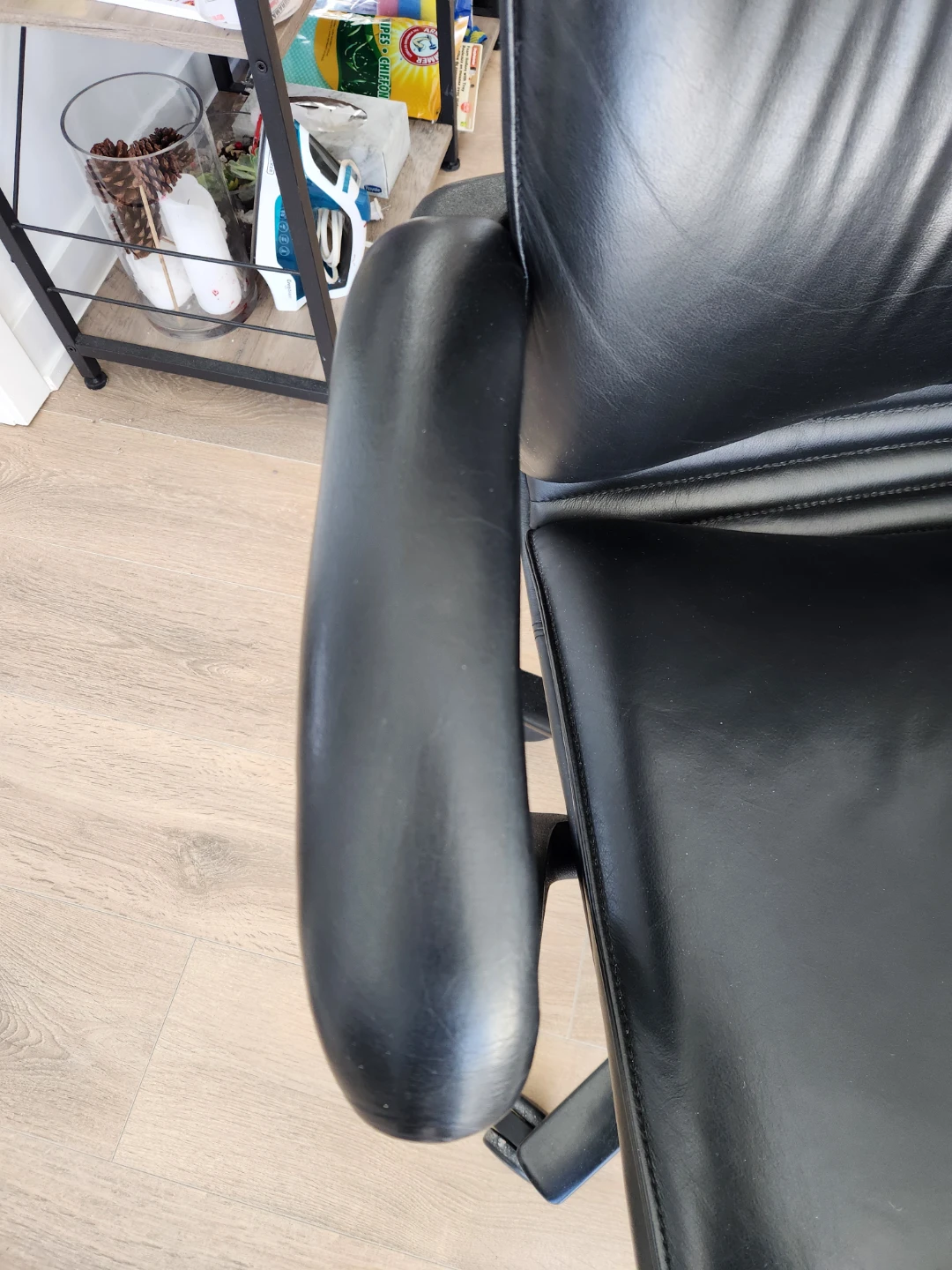 🥕 Teknion Black Leather Executive Office Chair - photo 4