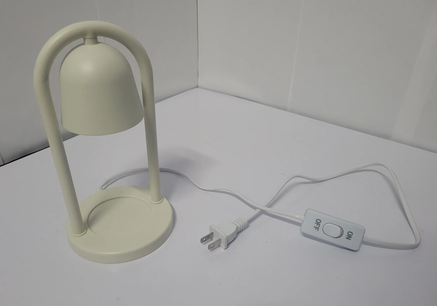 Cream Bell Shaped Desk Lamp