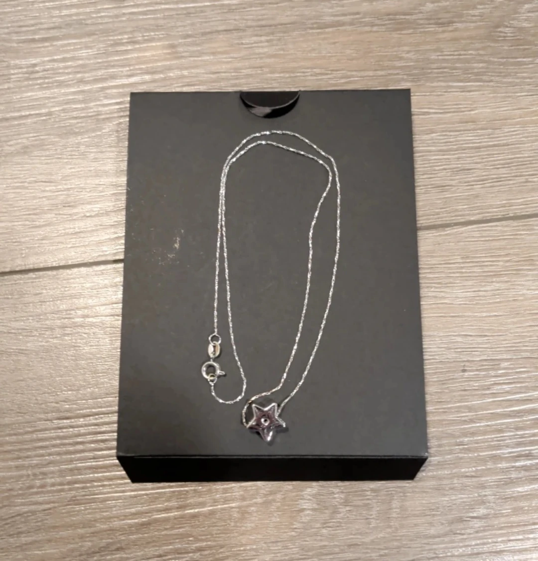Silver Tone Star Necklace