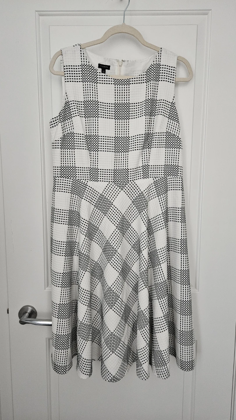 Talbots Women's White & Black Sleeveless Dress, Size 10-12
