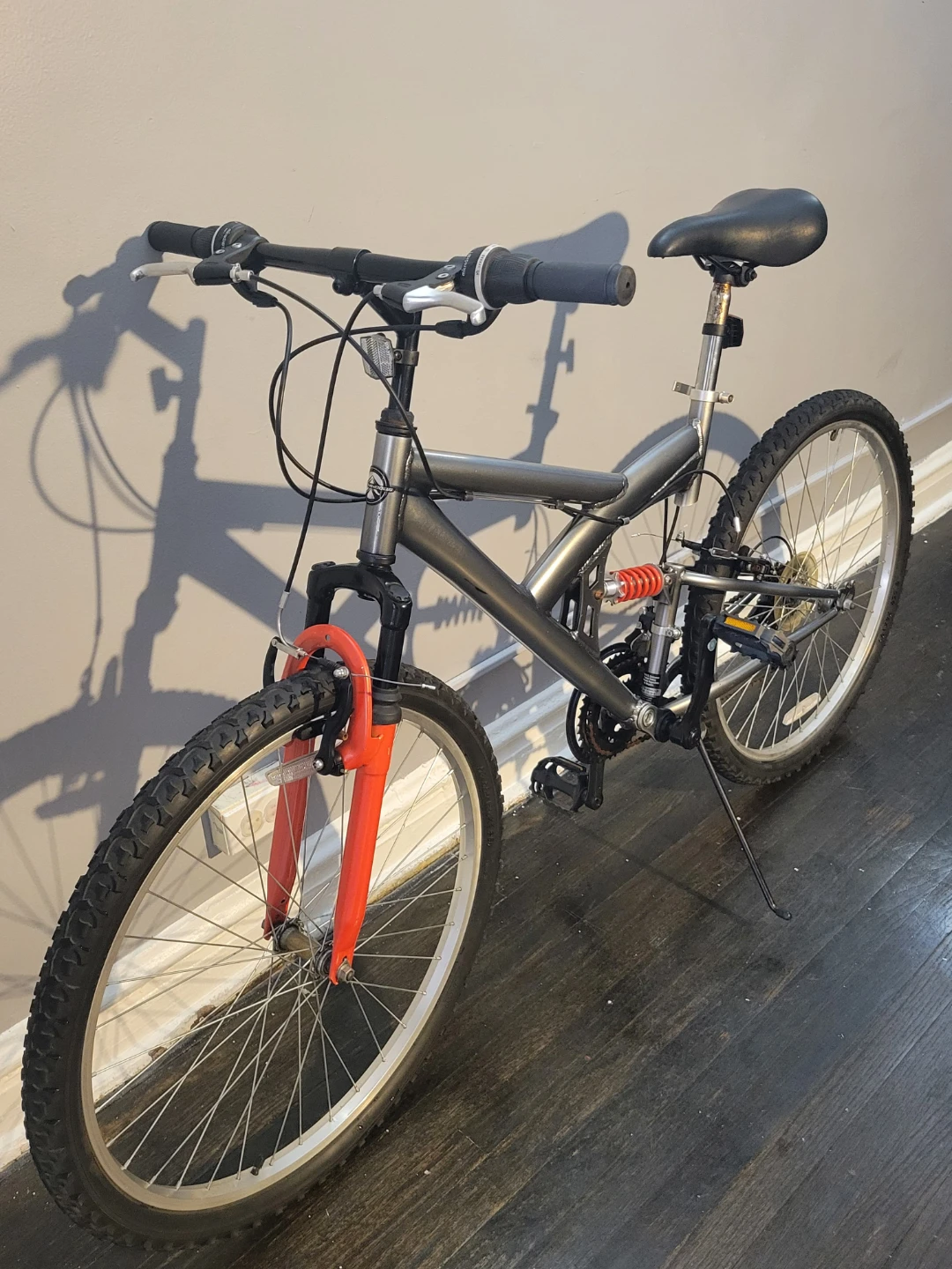 Gray Full Suspension Mountain Bike with Red Accents - photo 5