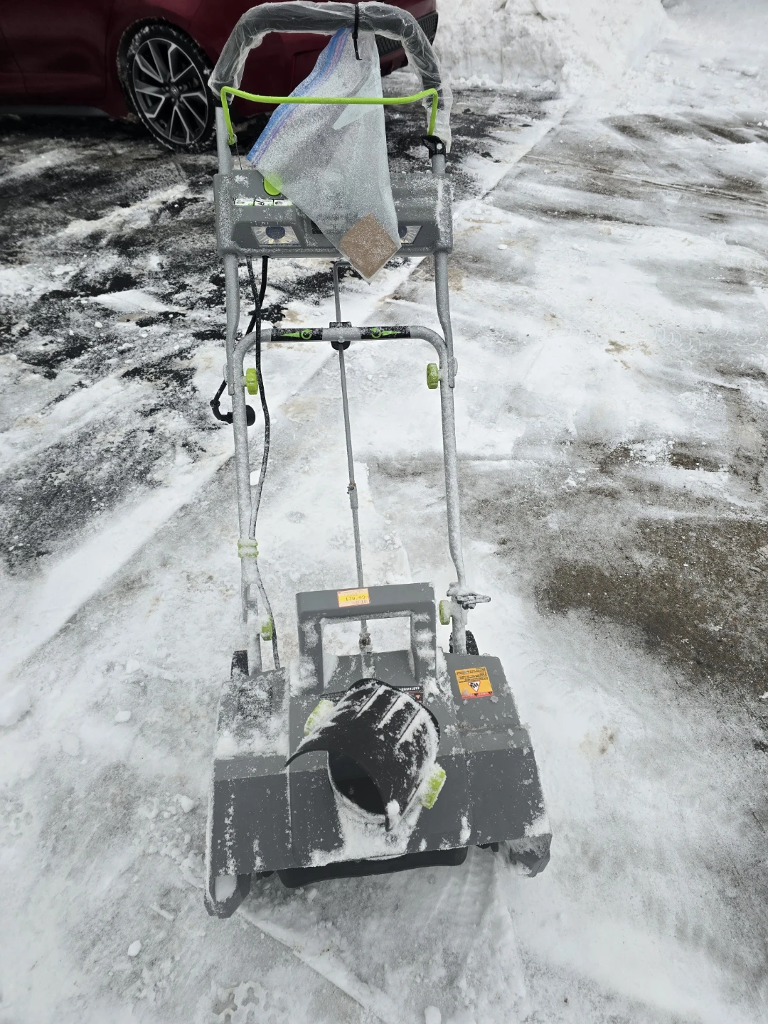 Earthwise SN70018 Snow Thrower - photo 2