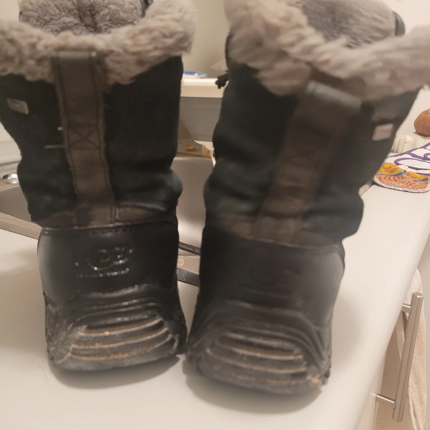 $30 UGG Black Winter Boots with Vibram Sole - photo 3