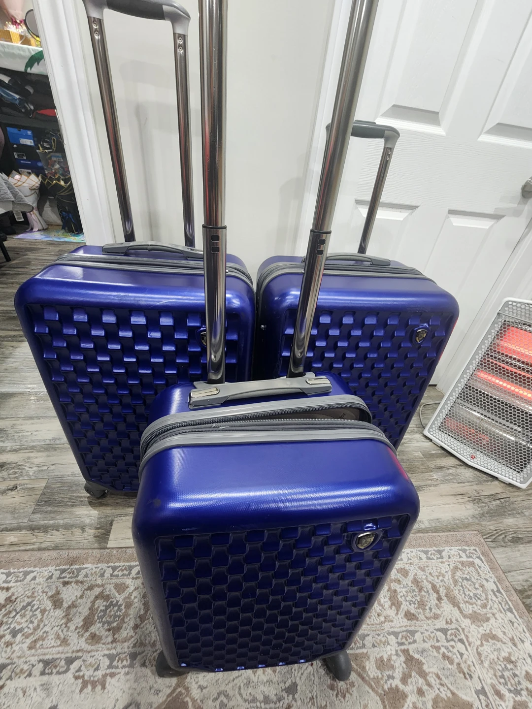 Blue Hardshell Luggage Set (3 pieces)