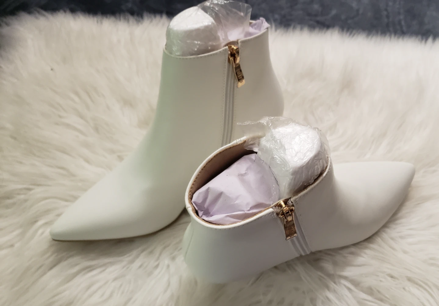 Brand new Women's Low Heel Boots - photo 2