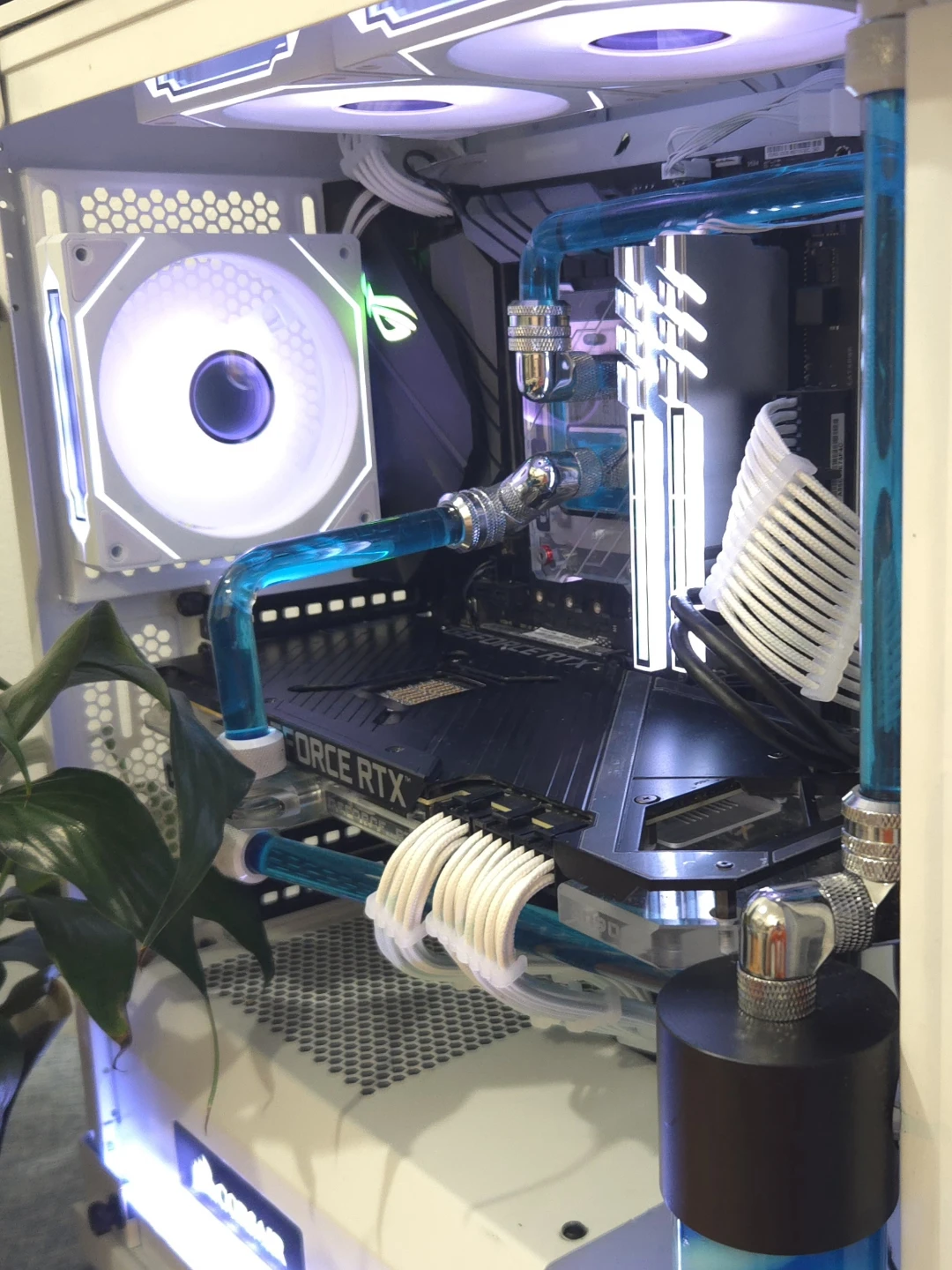 Custom Waterloop Gaming PC | 1TB 32GB ryzen 7 - photo 2