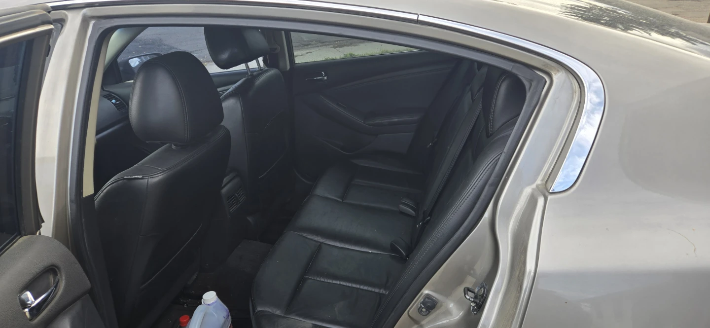 2007 Nissan Altima 3.5 SE Sedan - photo 3