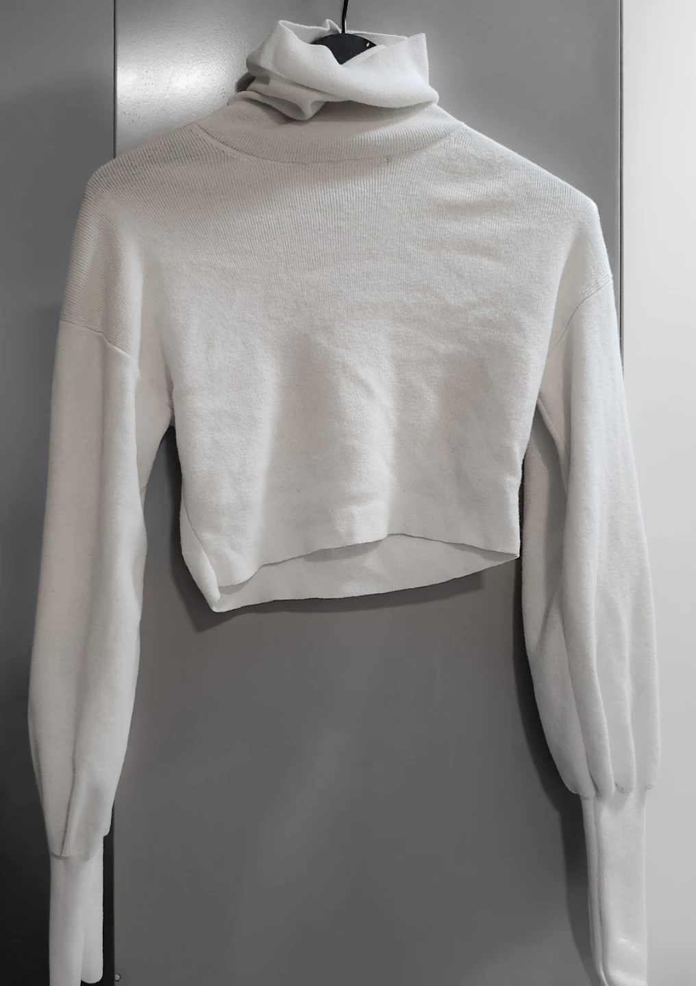 Aritzia White Cropped Turtleneck Knit Long Sleeve – XS - photo 4