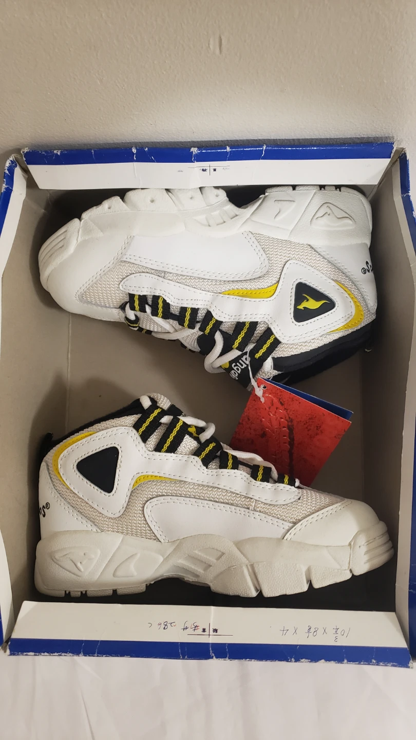 Brand new Kids Sneakers KengaRoos Size 13 - photo 2
