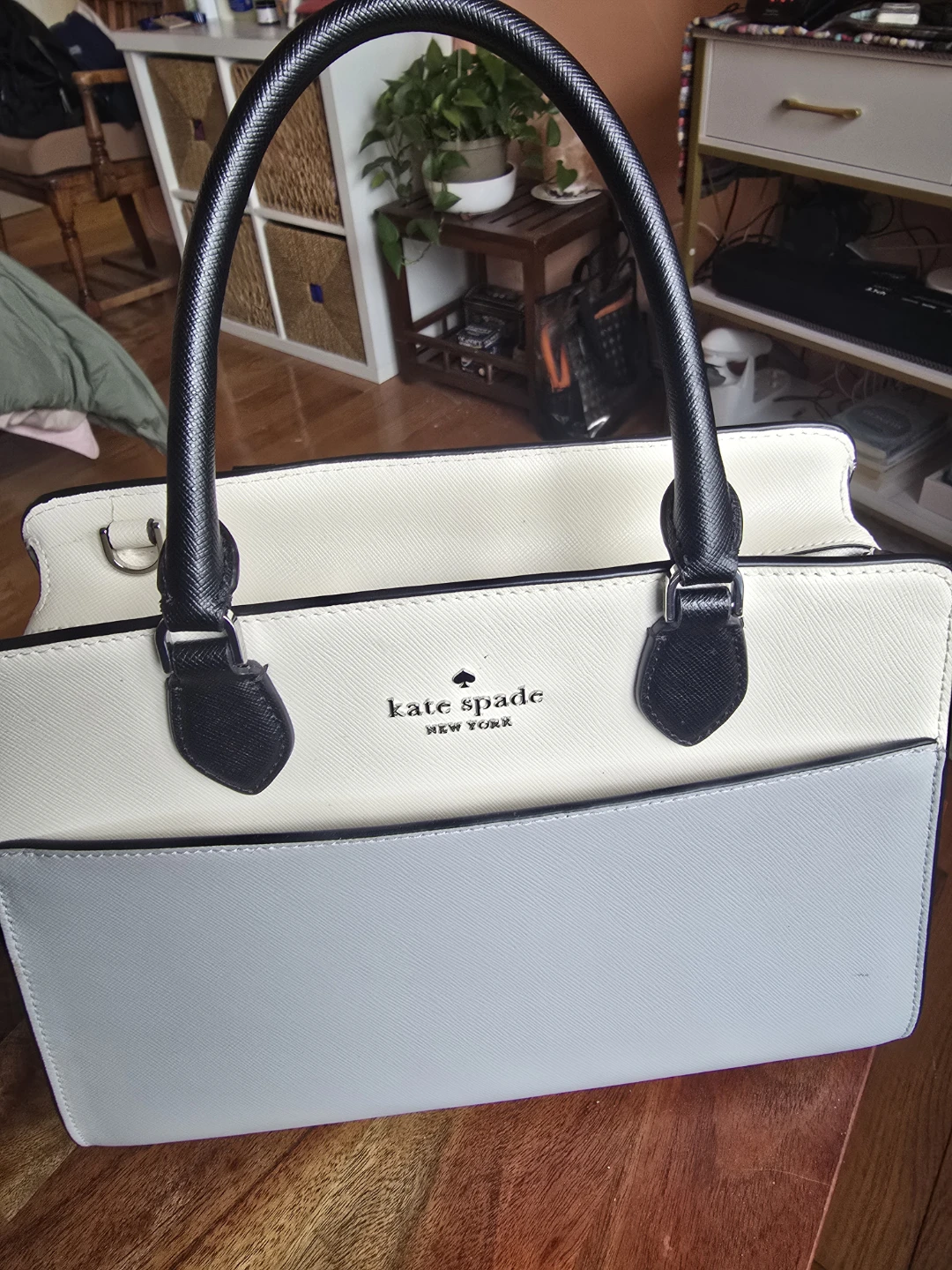 Kate Spade New York satchel bag