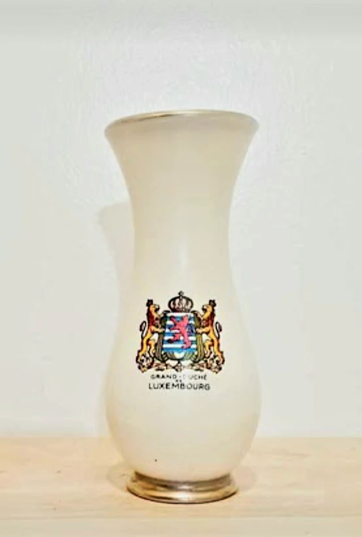 Vtg Luxembourg Vase