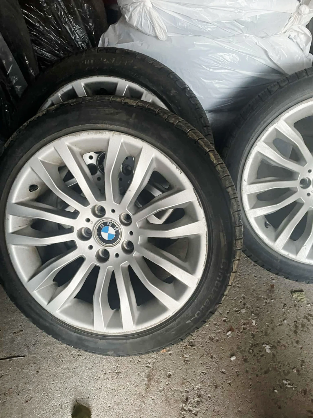 🤩  4 BMW 18" Alloy Wheel with Pirelli Cinturato Tires