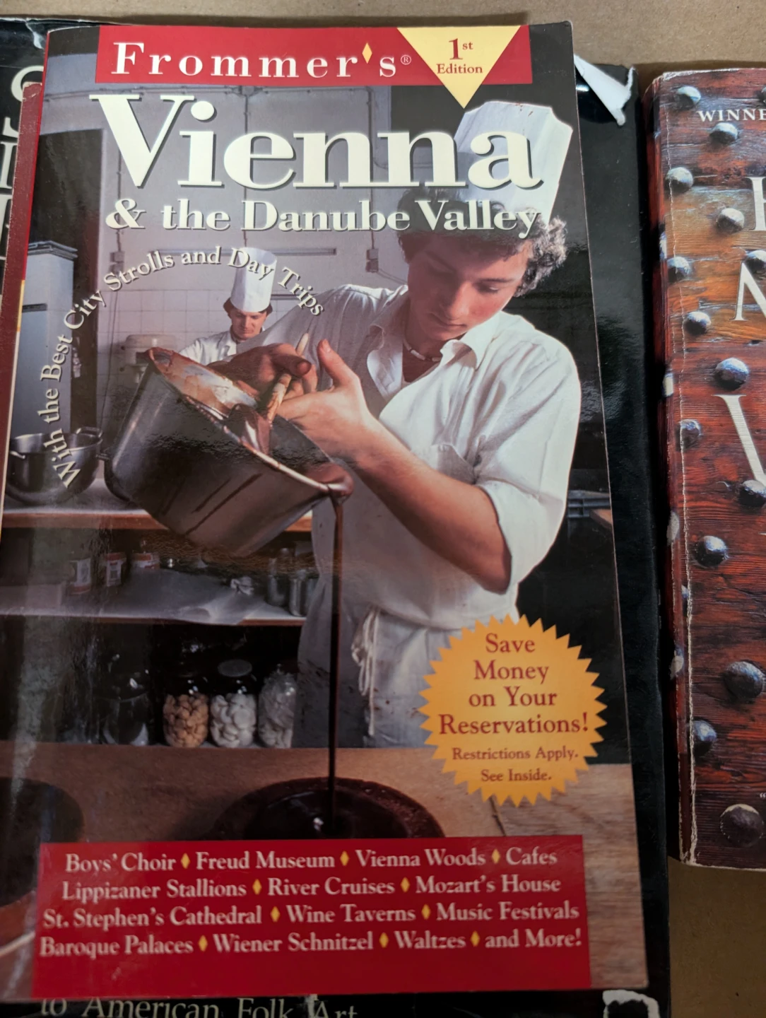 Frommer's Vienna & the Danube Valley Travel Guide