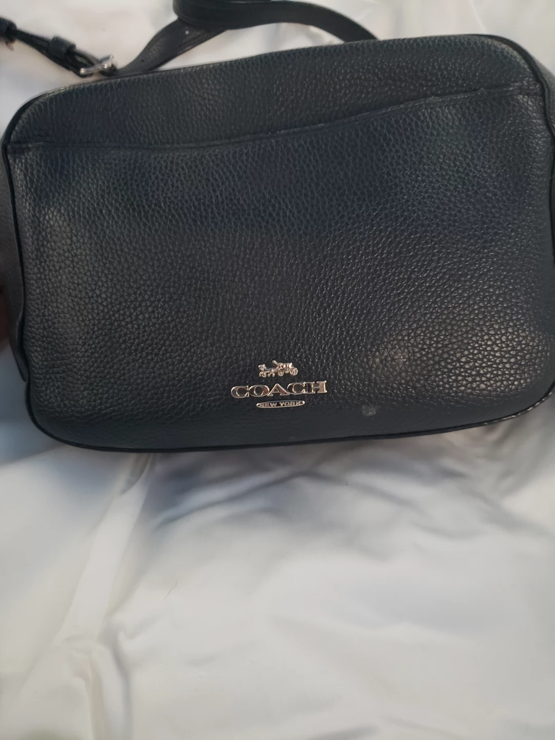 Coach Black Pebbled Leather Camera Bag - photo 2