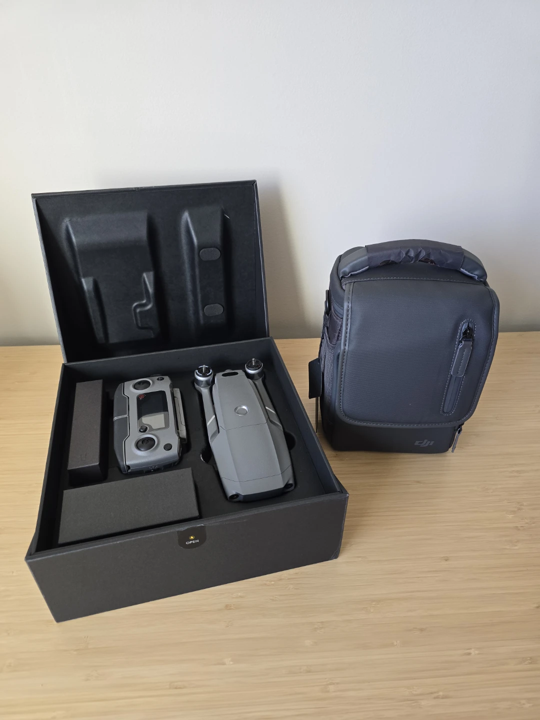 DJI Mavic 2 Pro Drone with Hasselblad Camera - photo 2