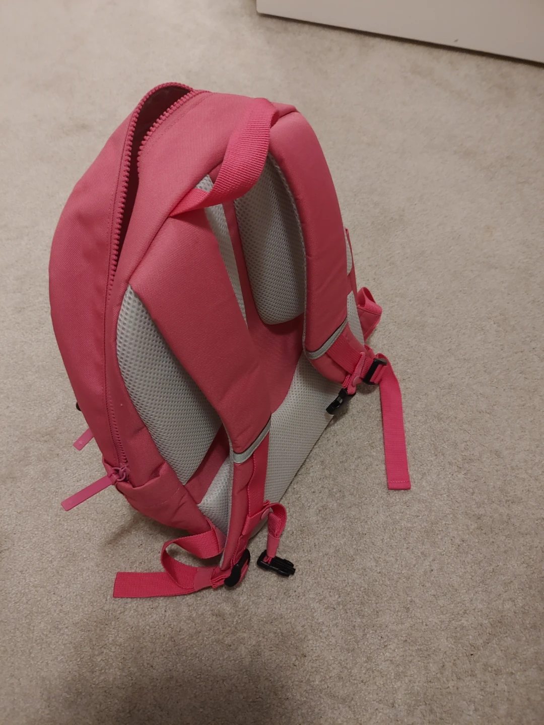 Title: $24ㅡEach Backpacks & Matching Totes - photo 2