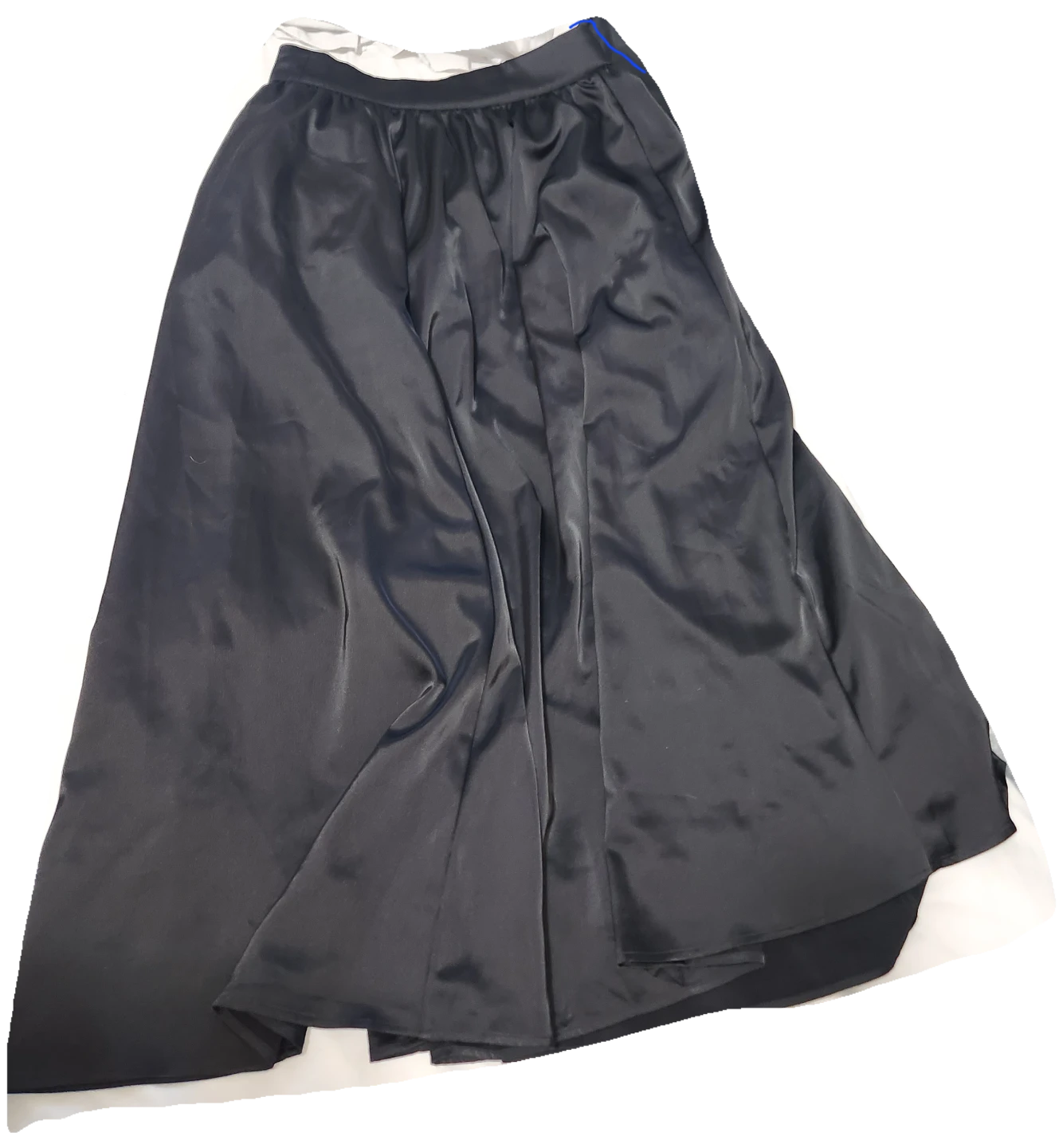 PrettyLittleThing Silk Black Midi Skirt - photo 2