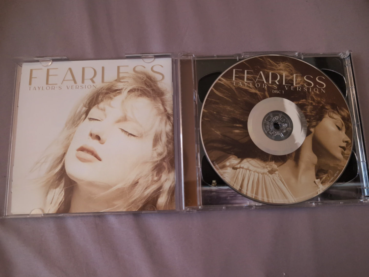 Taylor Swift Fearless (Taylor's Version) CD - photo 3