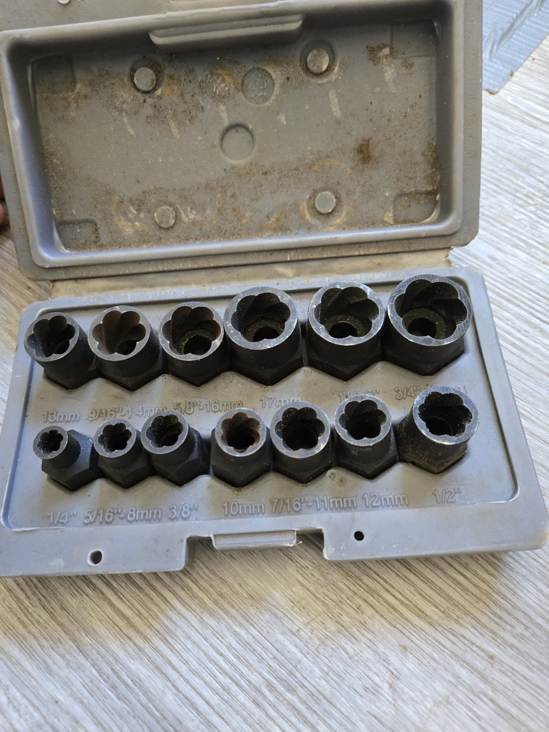 13-PC Impact Bolt Extractors Set - photo 3