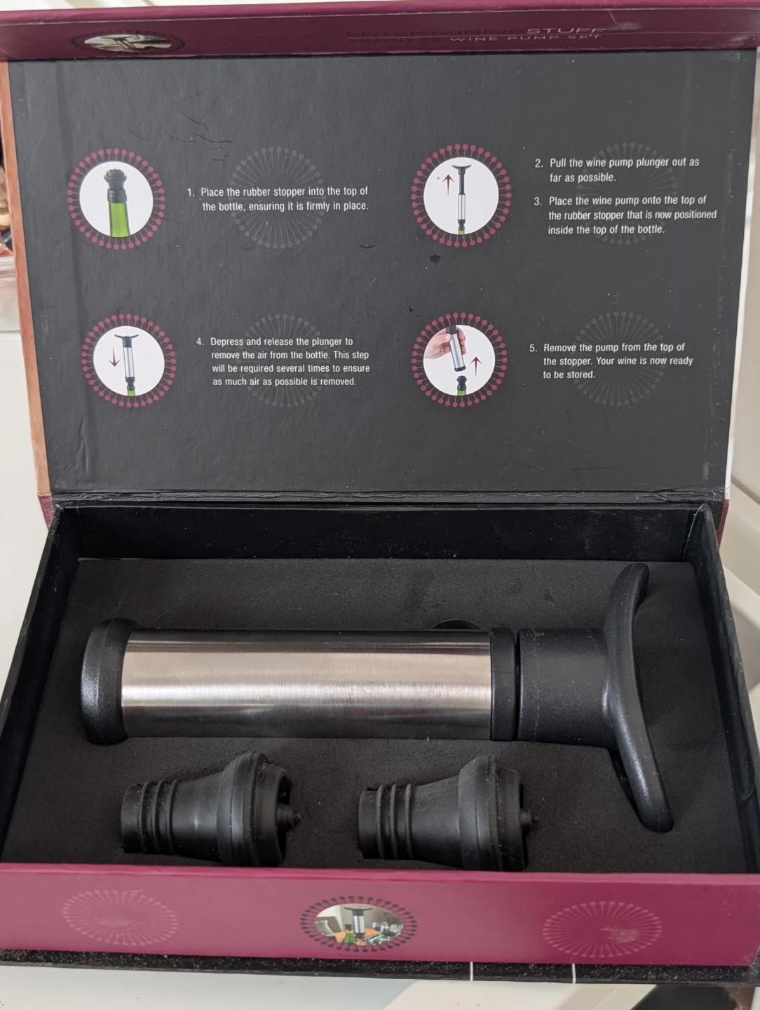 EntertainingStuff Vintners Wine Pump Set with 2 Stoppers 🏆 - photo 2
