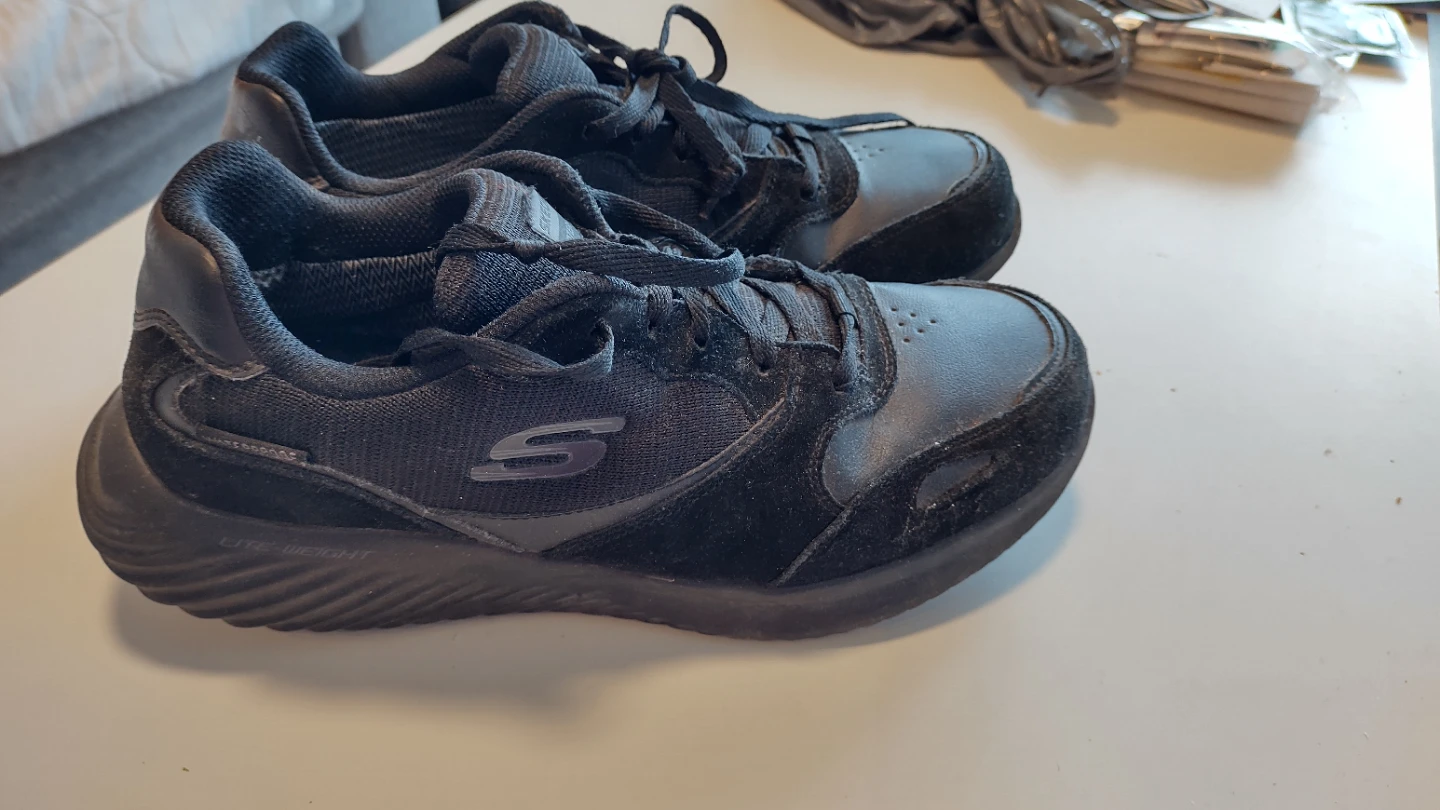 🏆Skechers Waterproof Lite-Weight Black Shoes🏆 - photo 2