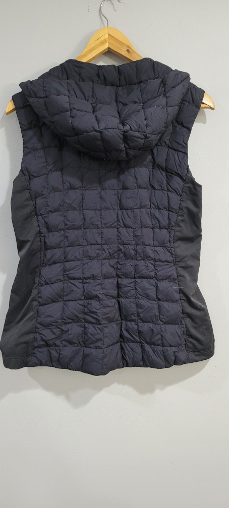 Arc'teryx Down Hooded Vest - Women's Medium - photo 2