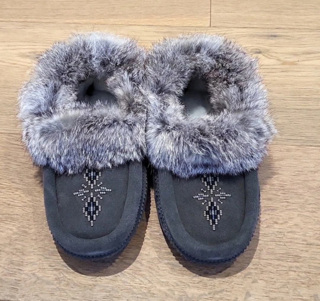 New Manitoba Mukluks Suede Moccasins