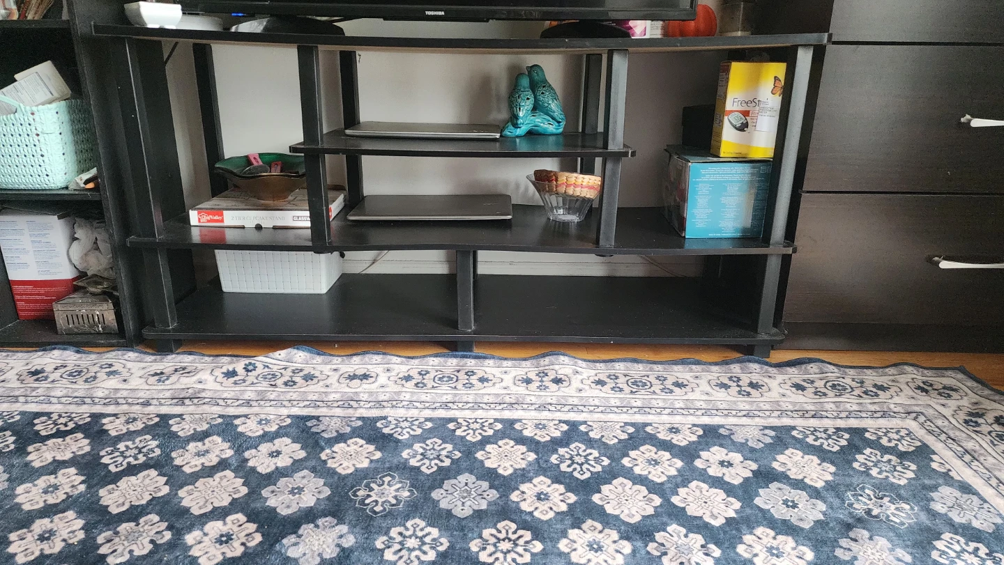 TV Stand - photo 2