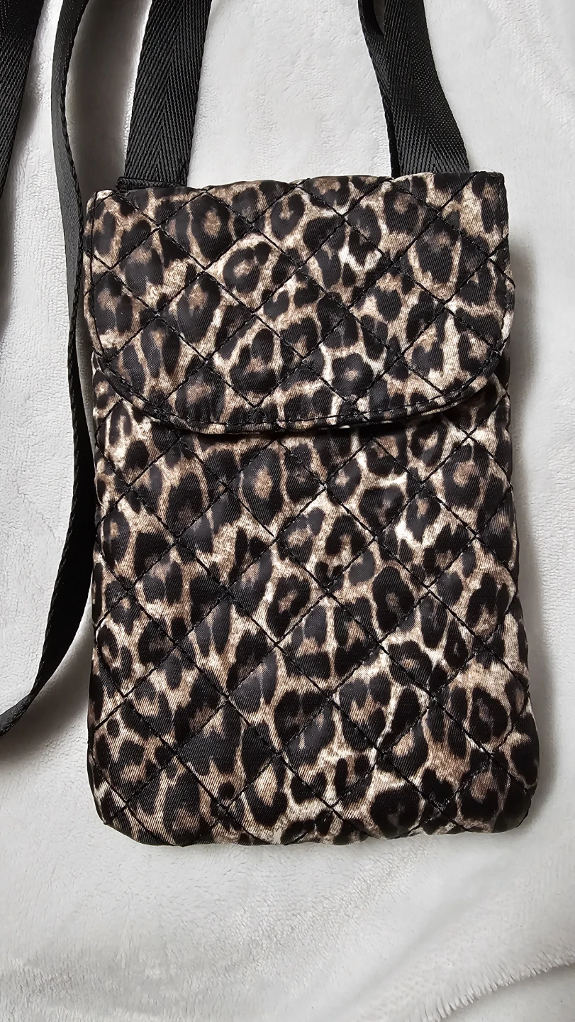 Quilted Leopard Print Phone Bag - photo 2