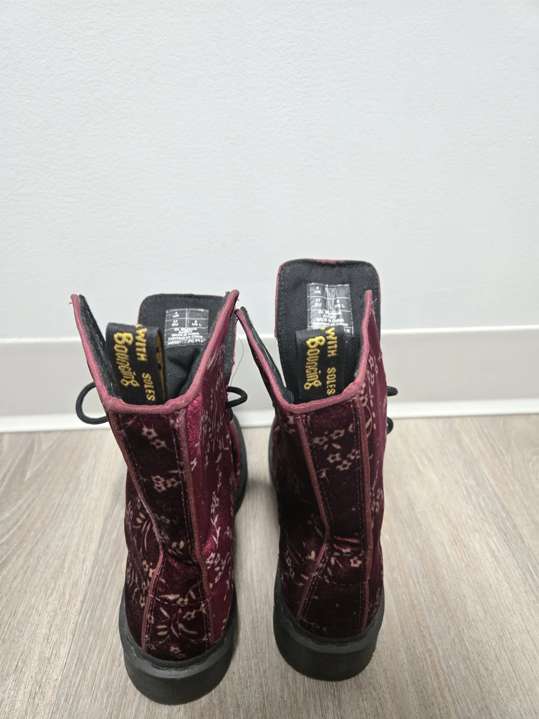 Dr. Martens Avery Velvet Floral Boots UK 4 / US L 6 - photo 2