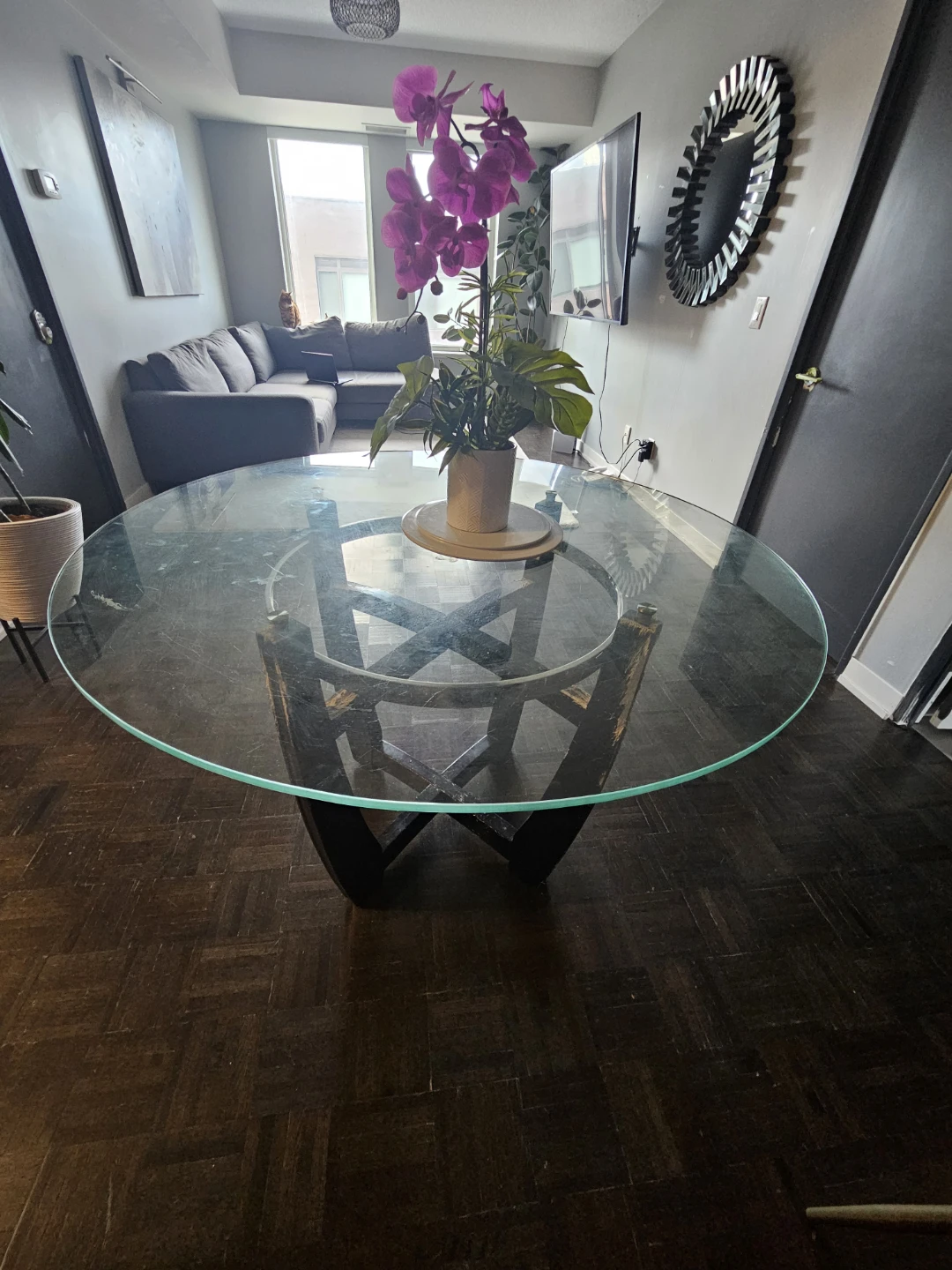 Glass Top Round Dining Table