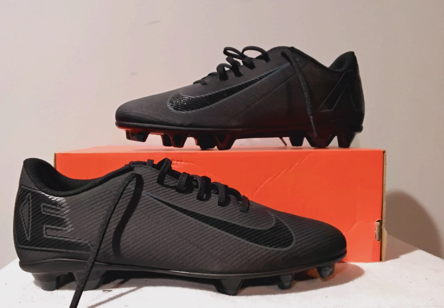 Nike Soccer Cleats Black - photo 3