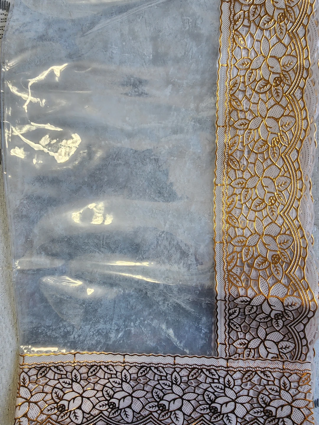 New, Unused Transparent Table Cloth - photo 2