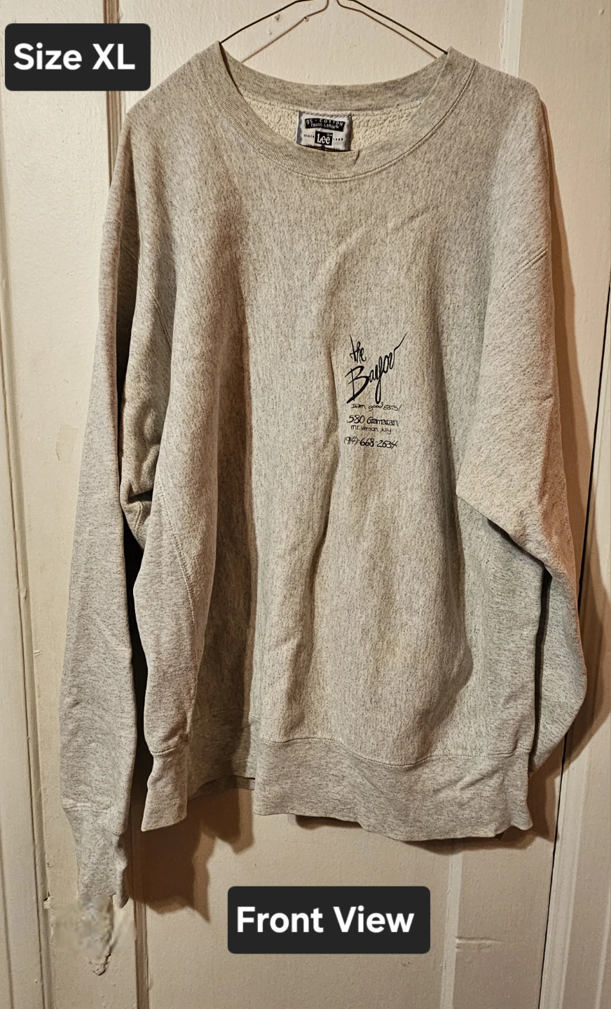 Unisex Sweatshirt. Size  XL