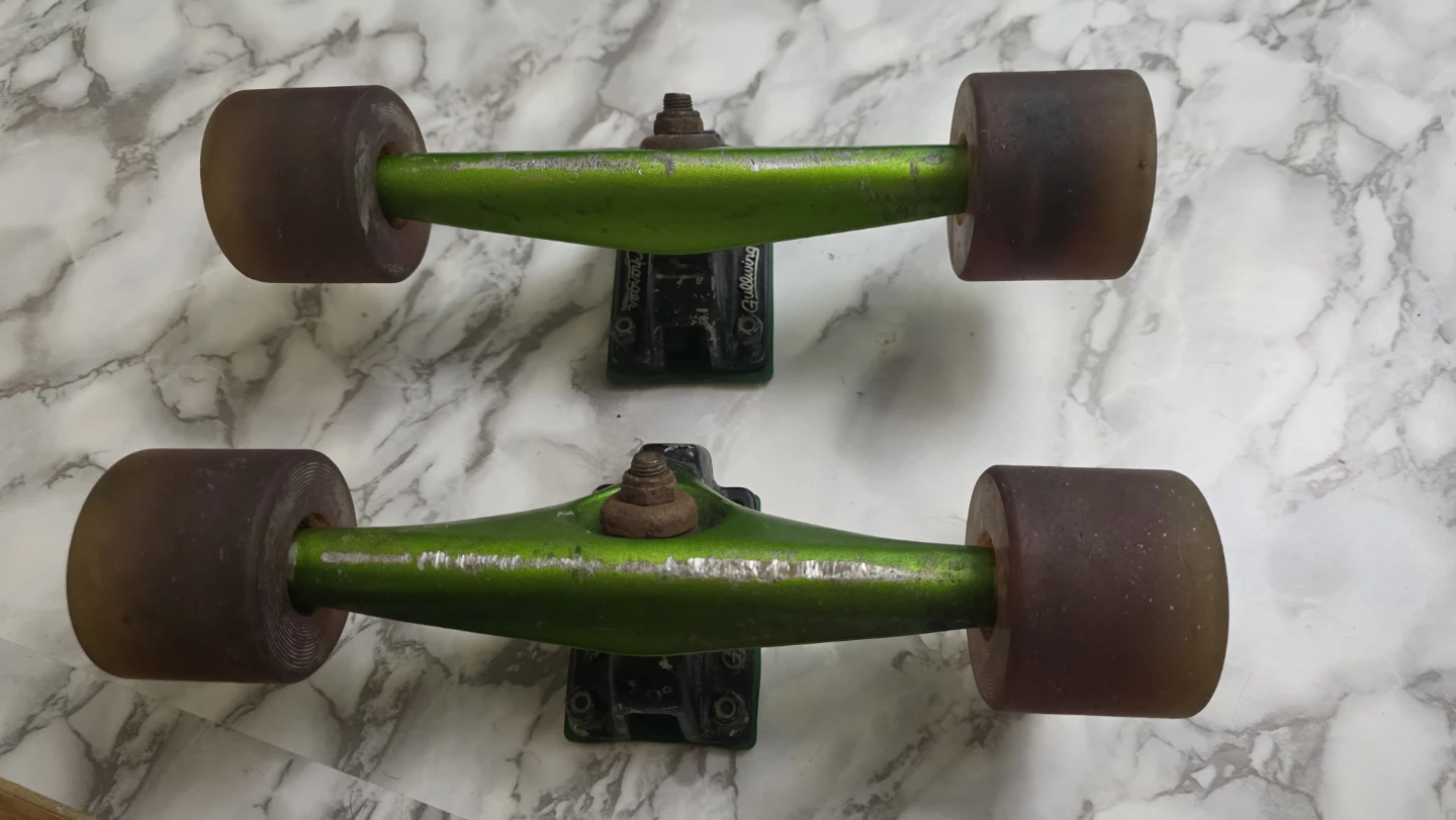 Gulwing charger 2 long board trucks