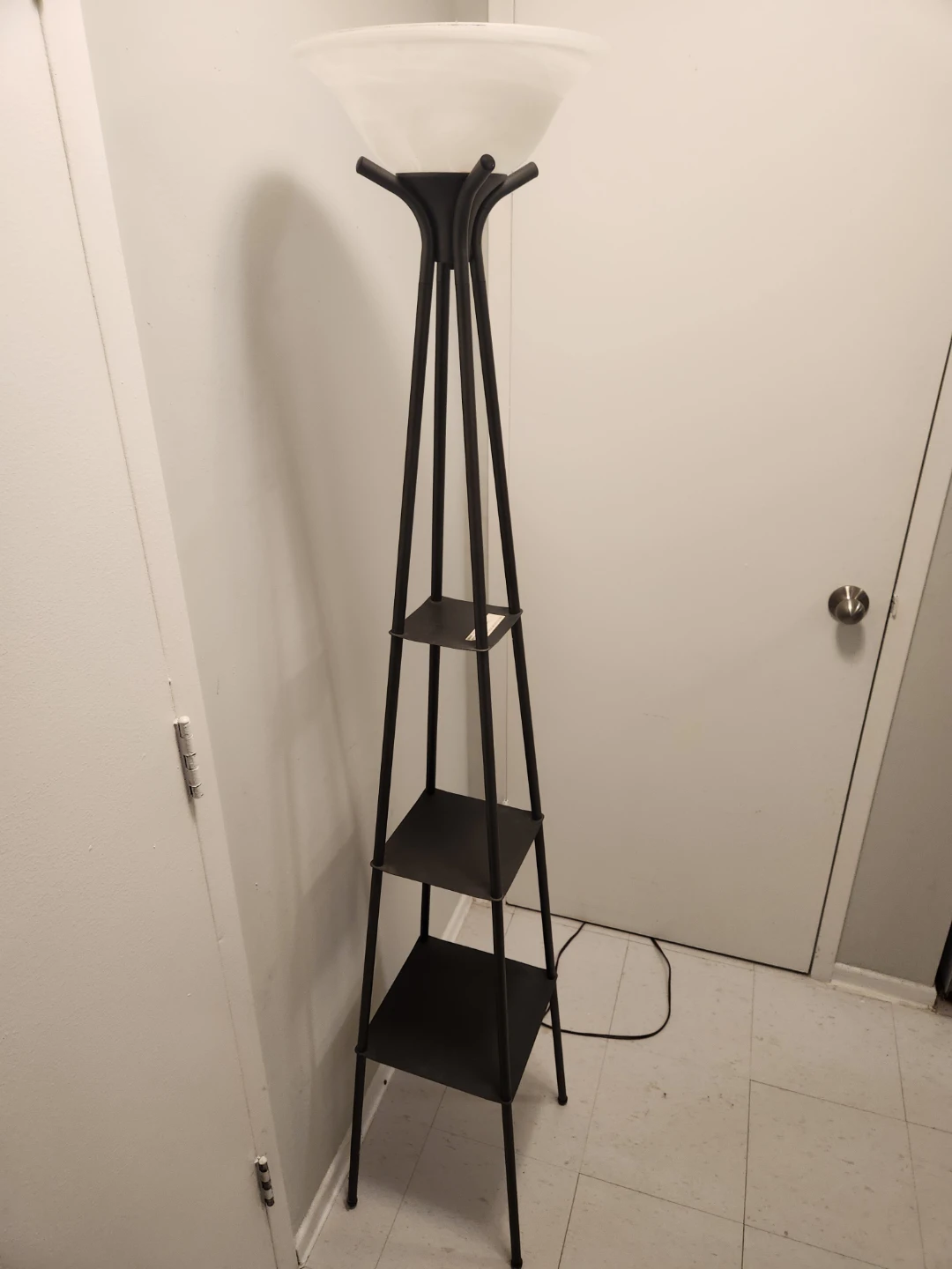 Black Floor Lamp with Shelves - photo 2