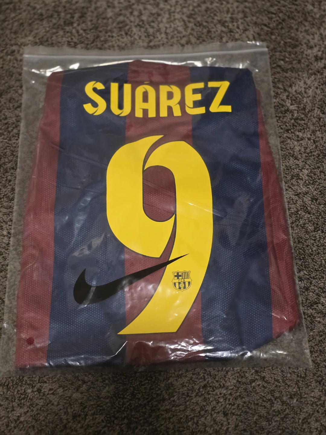 FC Barcelona Suarez #9 Soccer Jersey - photo 3