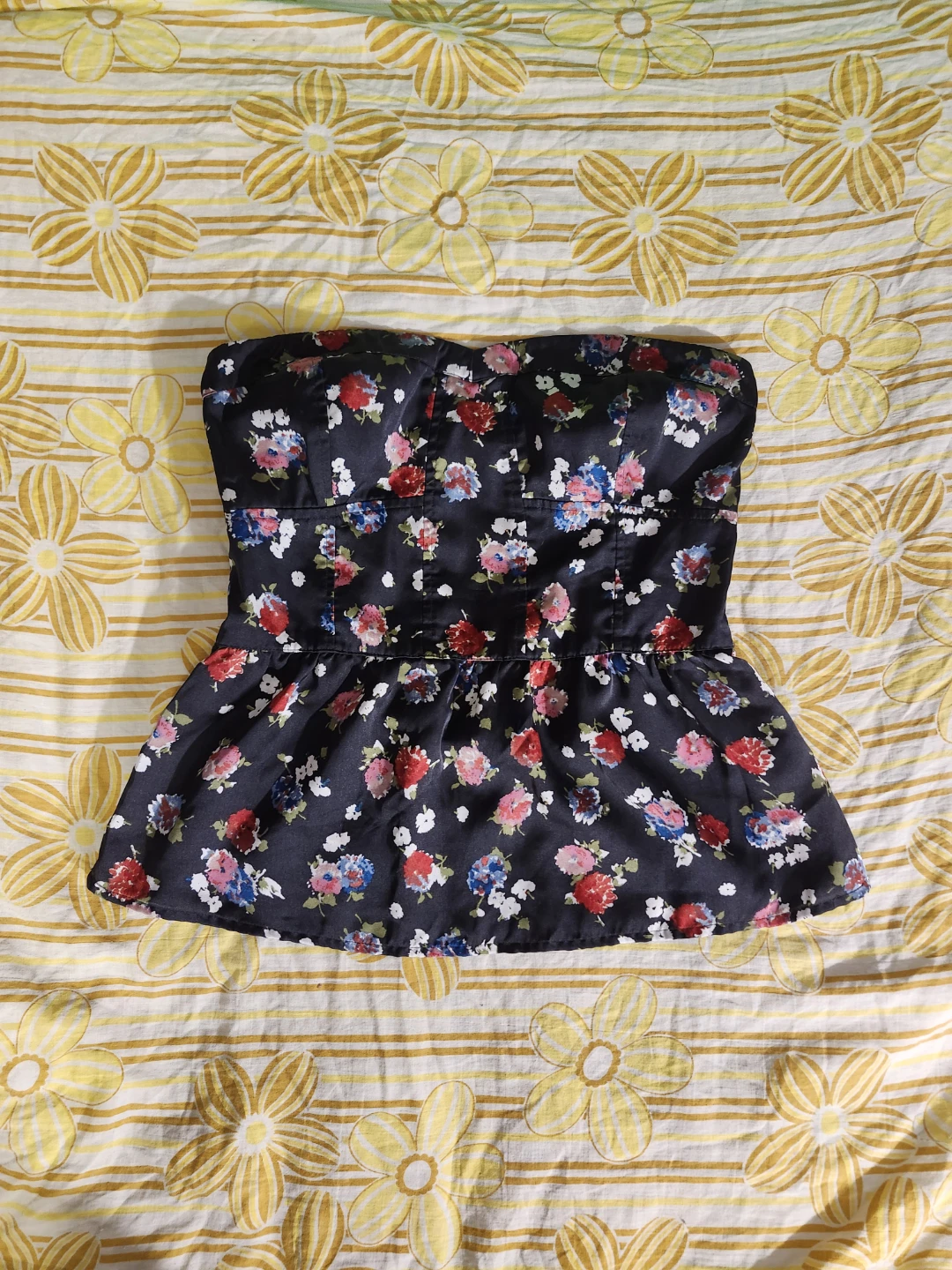American Eagle satin floral peplum tube top