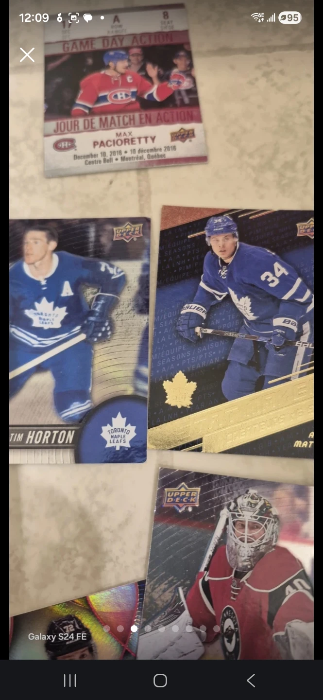 50  upper deck cards - photo 3