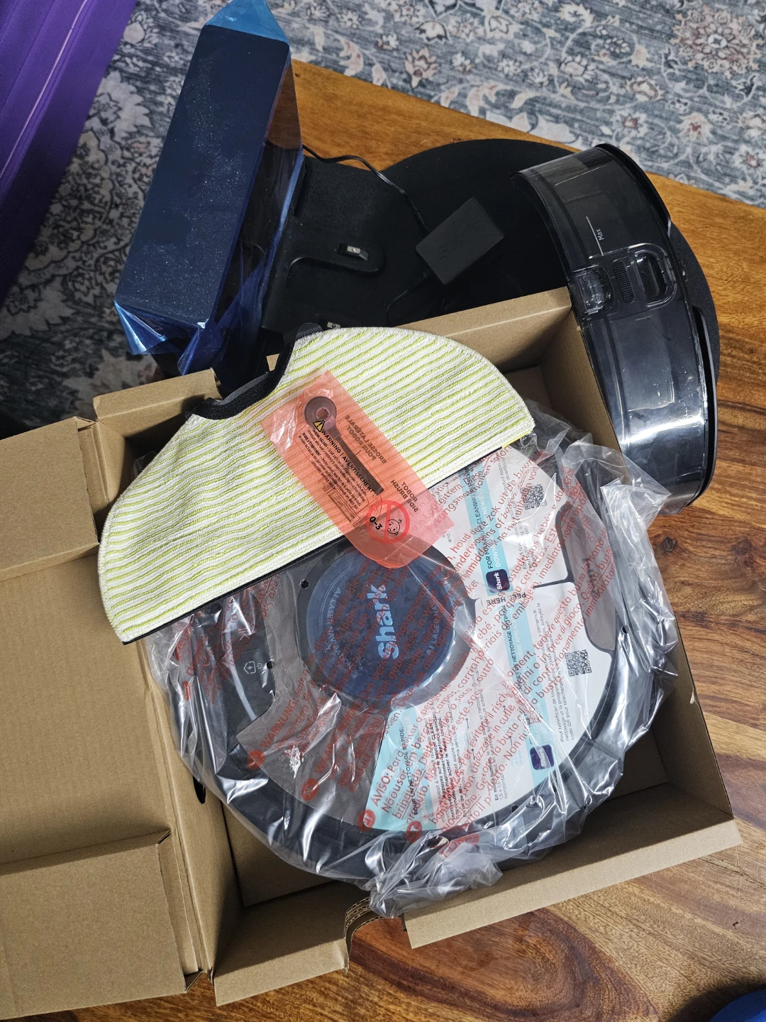 Shark AI Ultra 2-in-1 Robot Vacuum and Mop RV2610WDCA - photo 4
