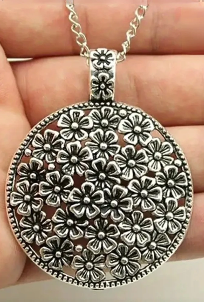 Women's Necklace
