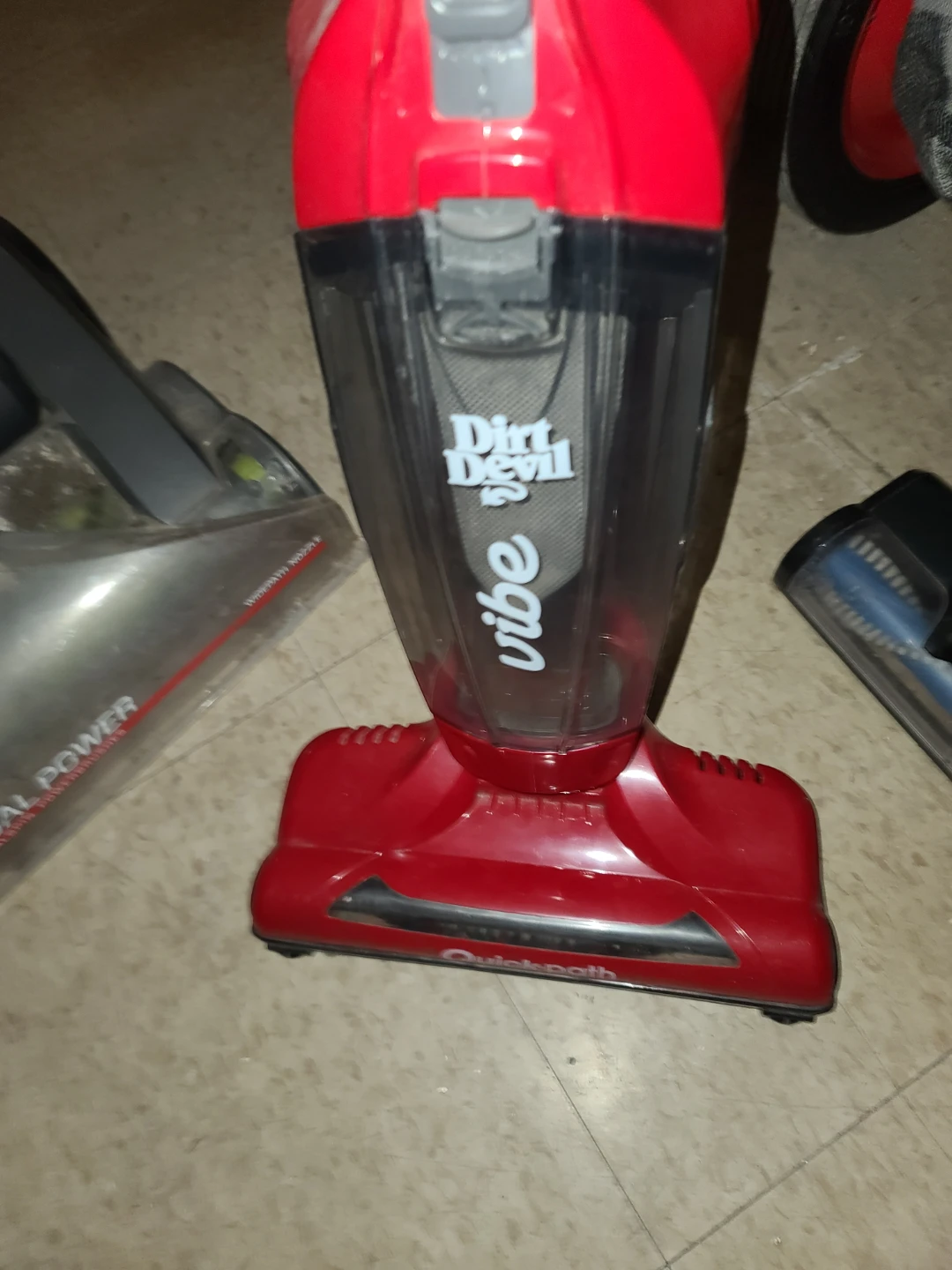 Hoover ONEPWR, Dual Power Carpet Washer, & Dirt Devil Vibe. - photo 4