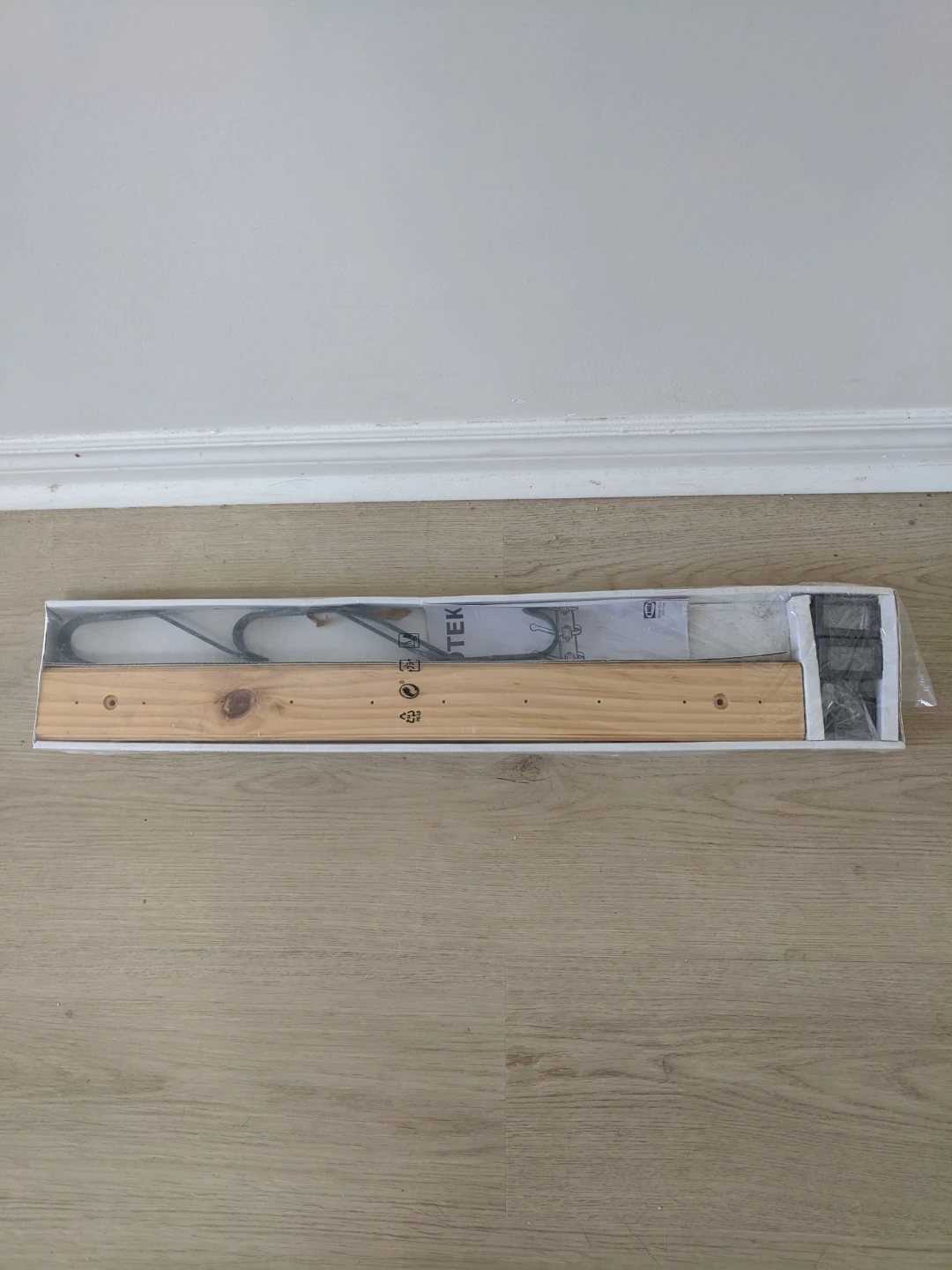 IKEA Kartotek Coat Rack - photo 2