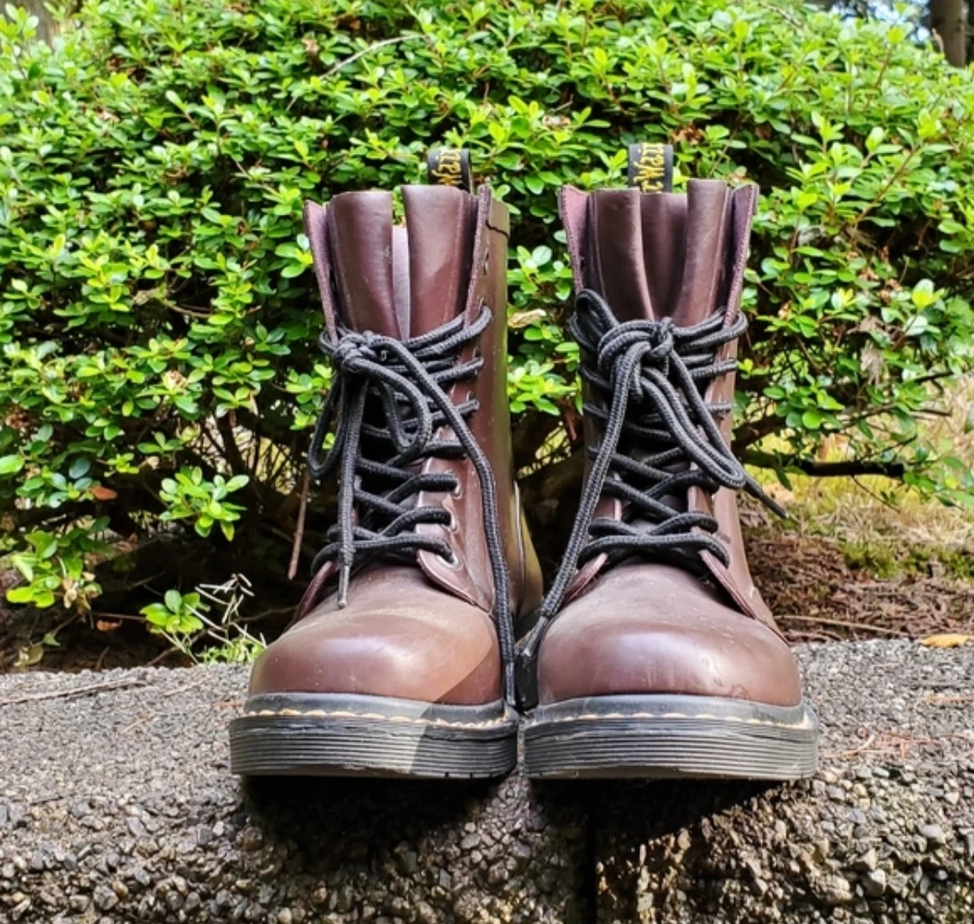 Dr. Martens Brown Lace-Up Boots🥕